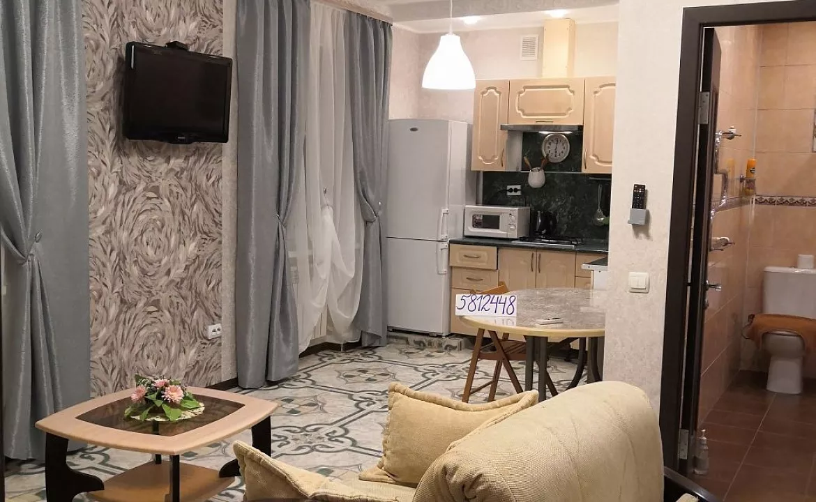 Евро  двухкомнатный. Гостевой дом "Натали" - Геленджик. Геленджик