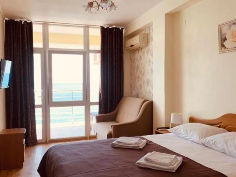 . Отель "Морской берег". Рыбачье