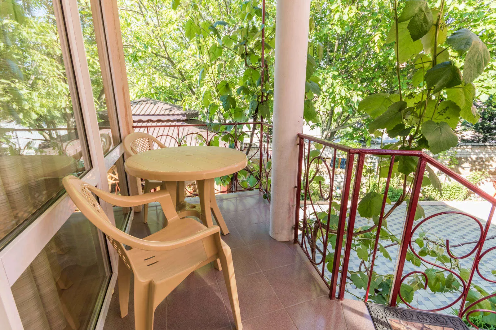 . Гостевой дом "Жемчужина" - Дивноморское. Дивноморское