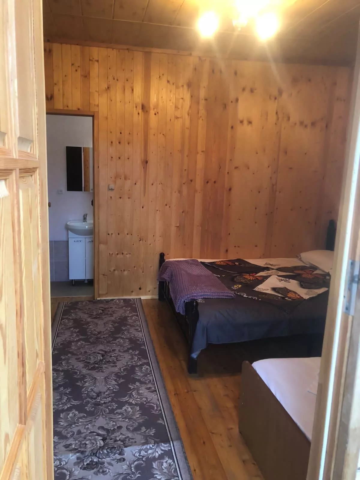 . "Delis" (Делис). Гагра