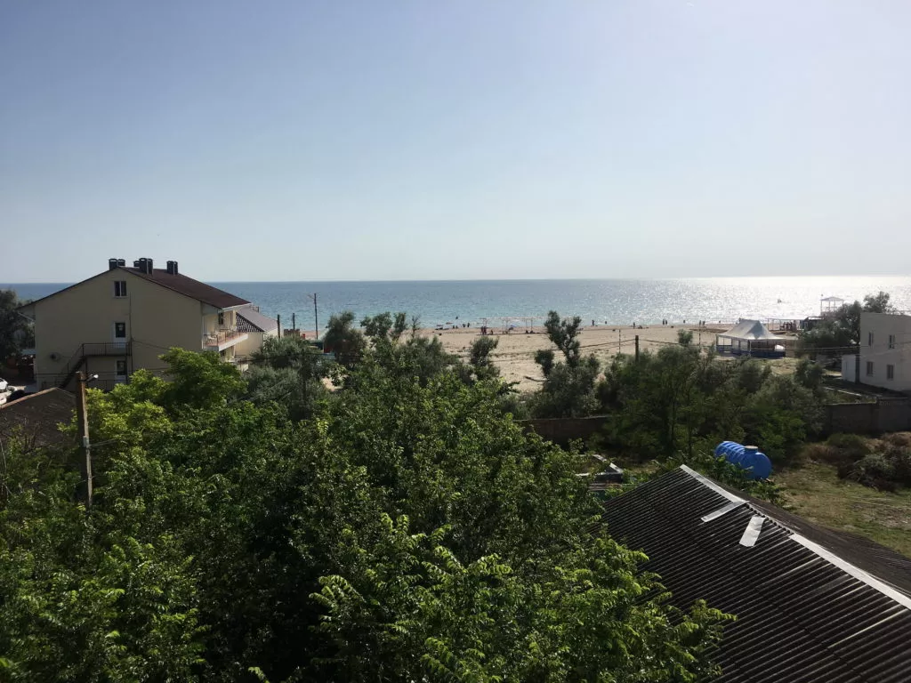 . Отель «Арина». Штормовое