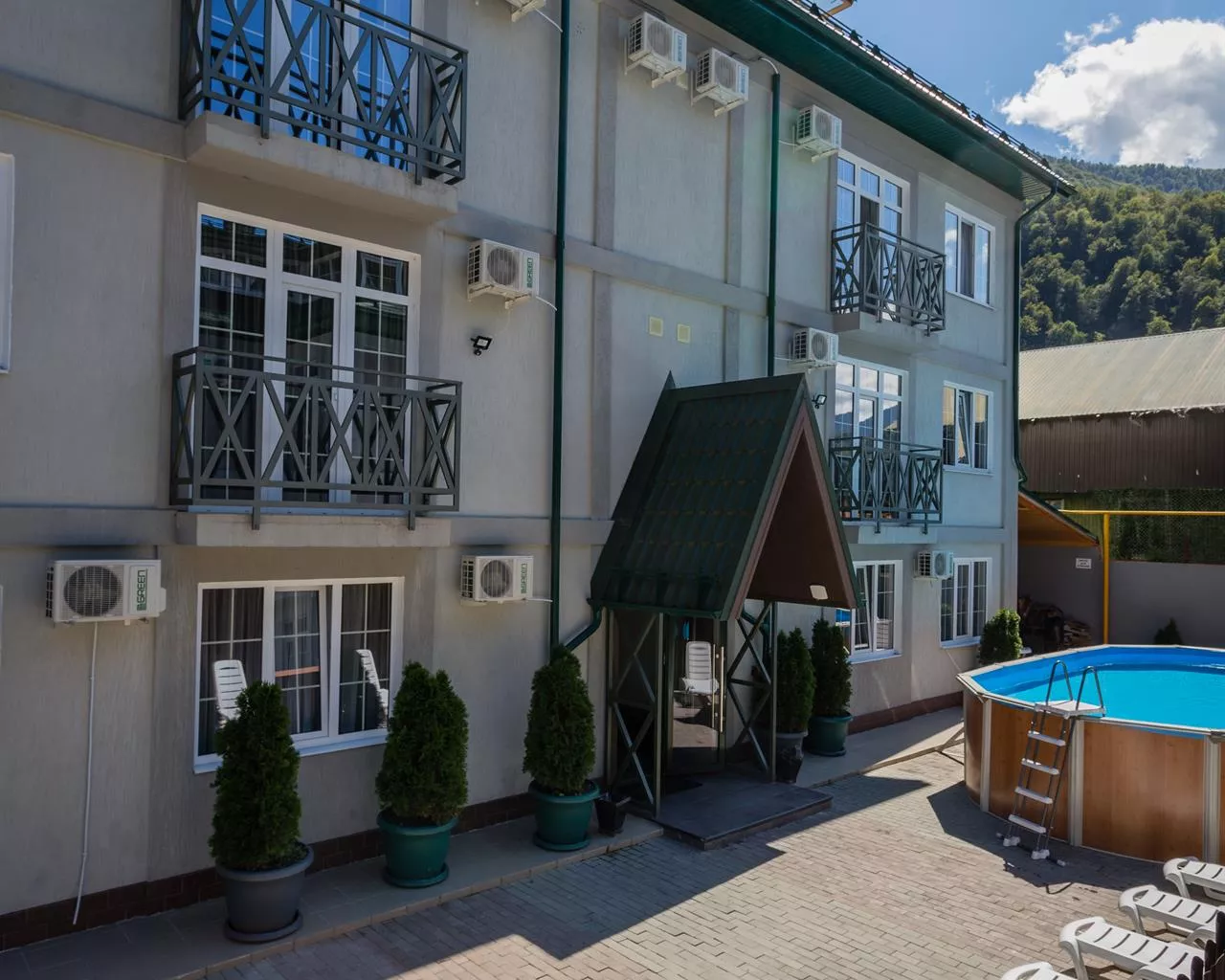 . Апартаменты "Гости". Красная Поляна