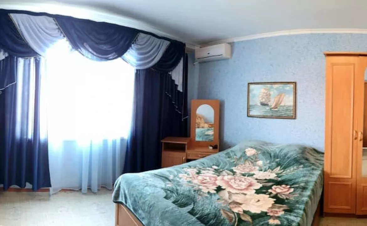 3-МЕСТНЫЙ ЛЮКС №1. Гостевой дом "МоревдоМ". Коктебель