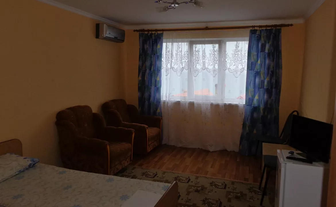 4-х местный. Гостевой дом《Сосновый бор》. Лазаревское 4-х местный. Гостевой дом《Сосновый бор》. Лазаревское