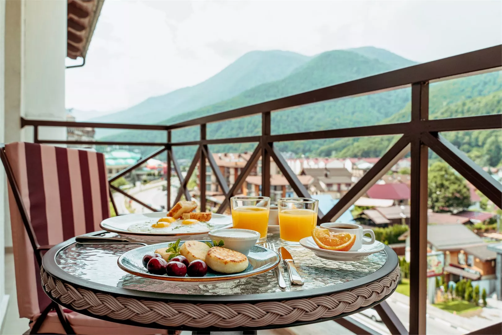 . Апарт-отель "Бонус". Красная Поляна