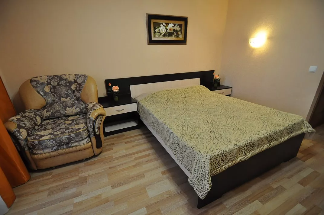 . Гостиница "Вояж" - Лазаревское. Лазаревское