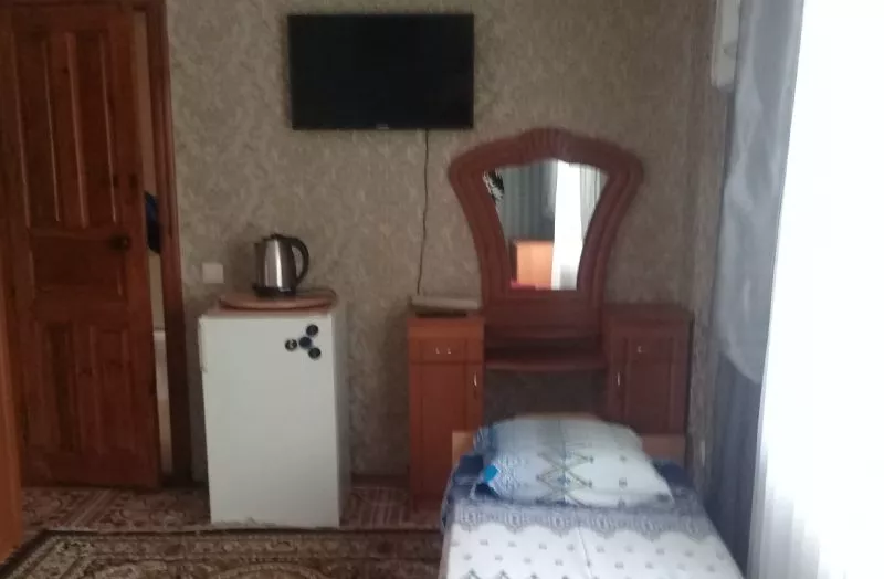 Полулюкс 2х-местный. Пансионат «Анюта». Саки