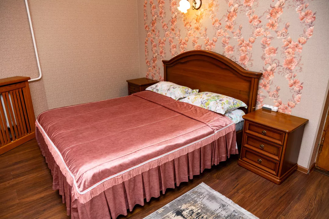 Полулюкс. Отель "Экипаж". Адлер