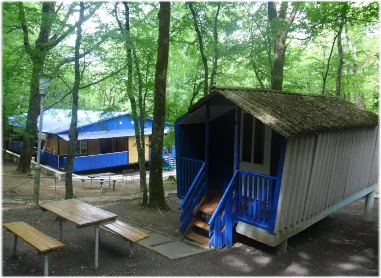 . База отдыха "Золотое Руно". Бухта Инал . База отдыха "Золотое Руно". Бухта Инал