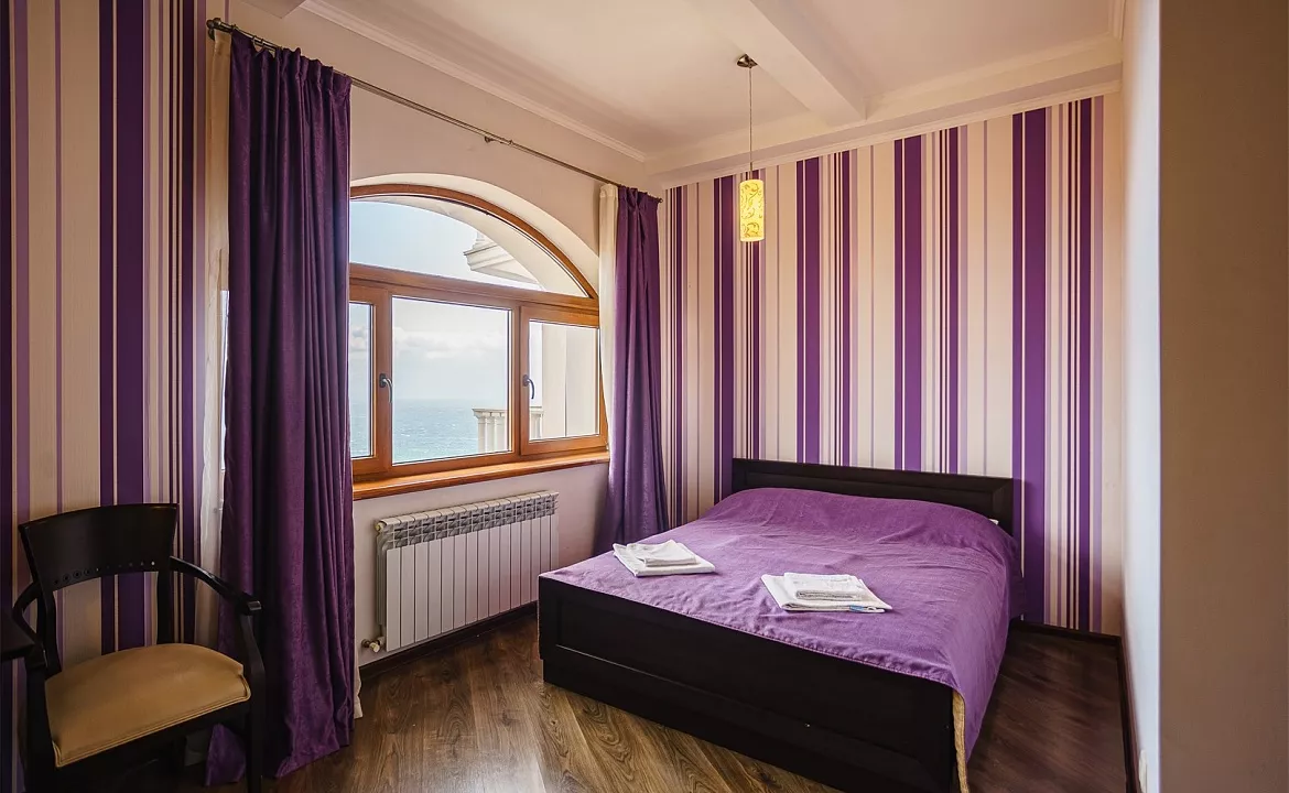 Апартаменты двухкомнатные с террасой 6. Гостевой дом Лиана. Ливадия