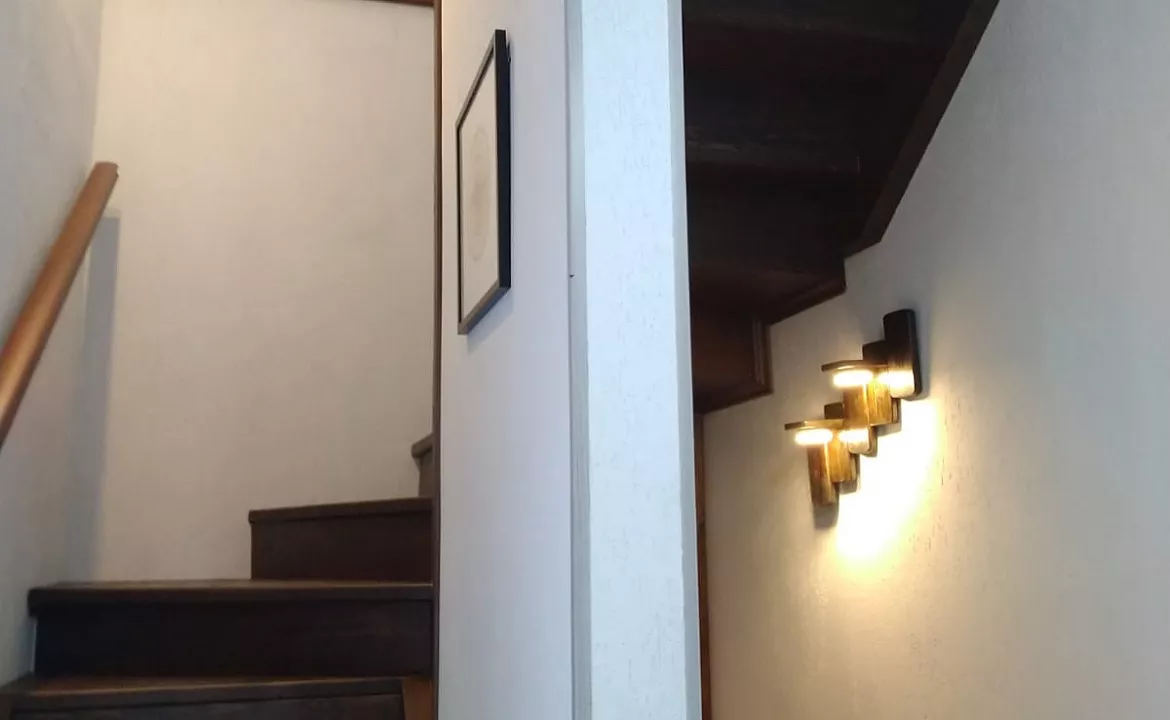 Вилла на две семьи. "Вилла и Бревенчатые дома в лесу" . Туапсе Вилла на две семьи. "Вилла и Бревенчатые дома в лесу" . Туапсе