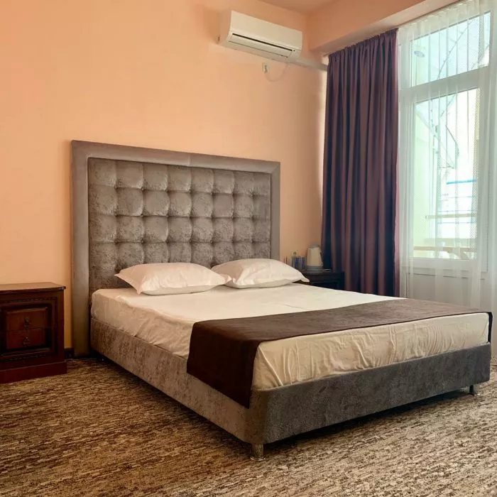 3-Х МЕСТНЫЙ С БАЛКОНОМ. Отель КАВКАЗ. Гостиницы и отели Лазаревского 3-Х МЕСТНЫЙ С БАЛКОНОМ. Отель КАВКАЗ. Гостиницы и отели Лазаревского