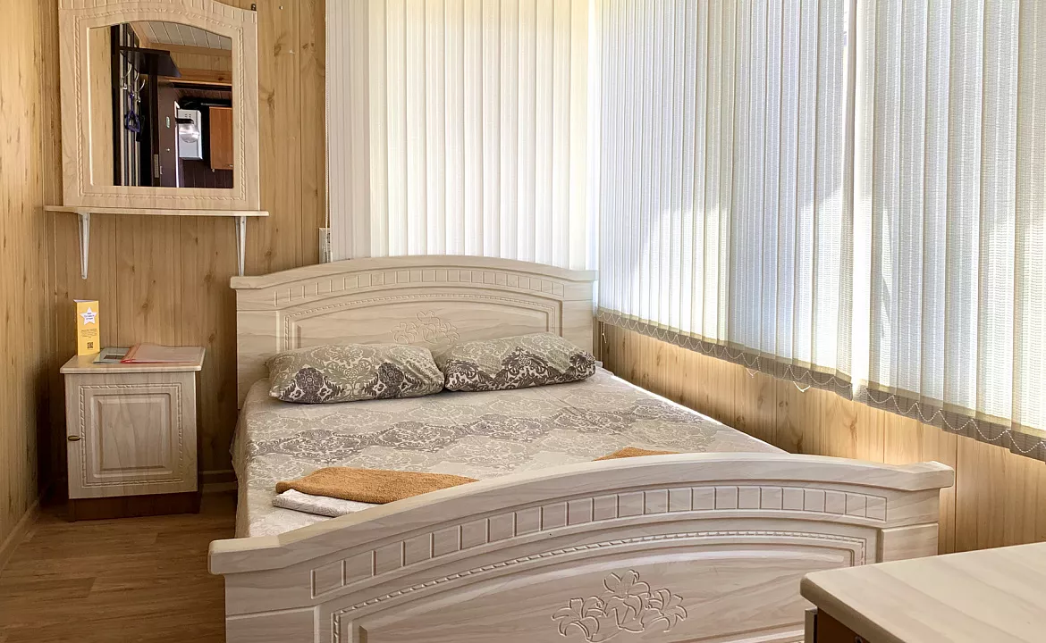 Трехкомнатный коттедж. Гостевой комплекс "Буэнос Диас". Совет-Квадже