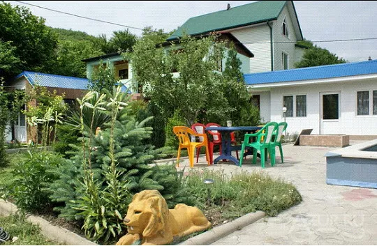 . Гостевой дом "Сибирячка". Ольгинка