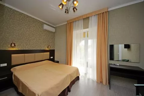 2-х комнатный 4-х местный «Люкс» с кухней. Гостевой дом Rovados. Витязево