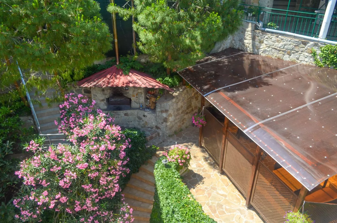 . Отель Клуб-отель «Ламбат». Утёс