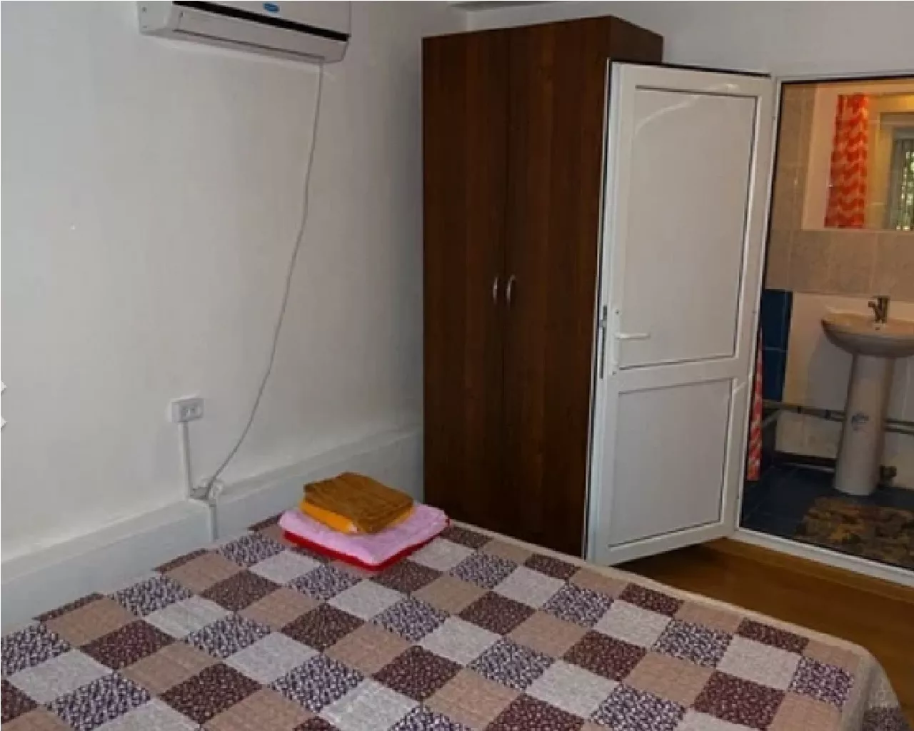 . Частный сектор Адлейба 438. Сухум . Частный сектор Адлейба 438. Сухум