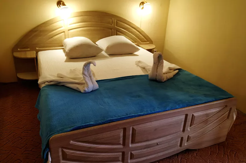 Двухкомнатный семейный люкс с балконом. Гостевой дом "Ирина" - Приветное. Приветное