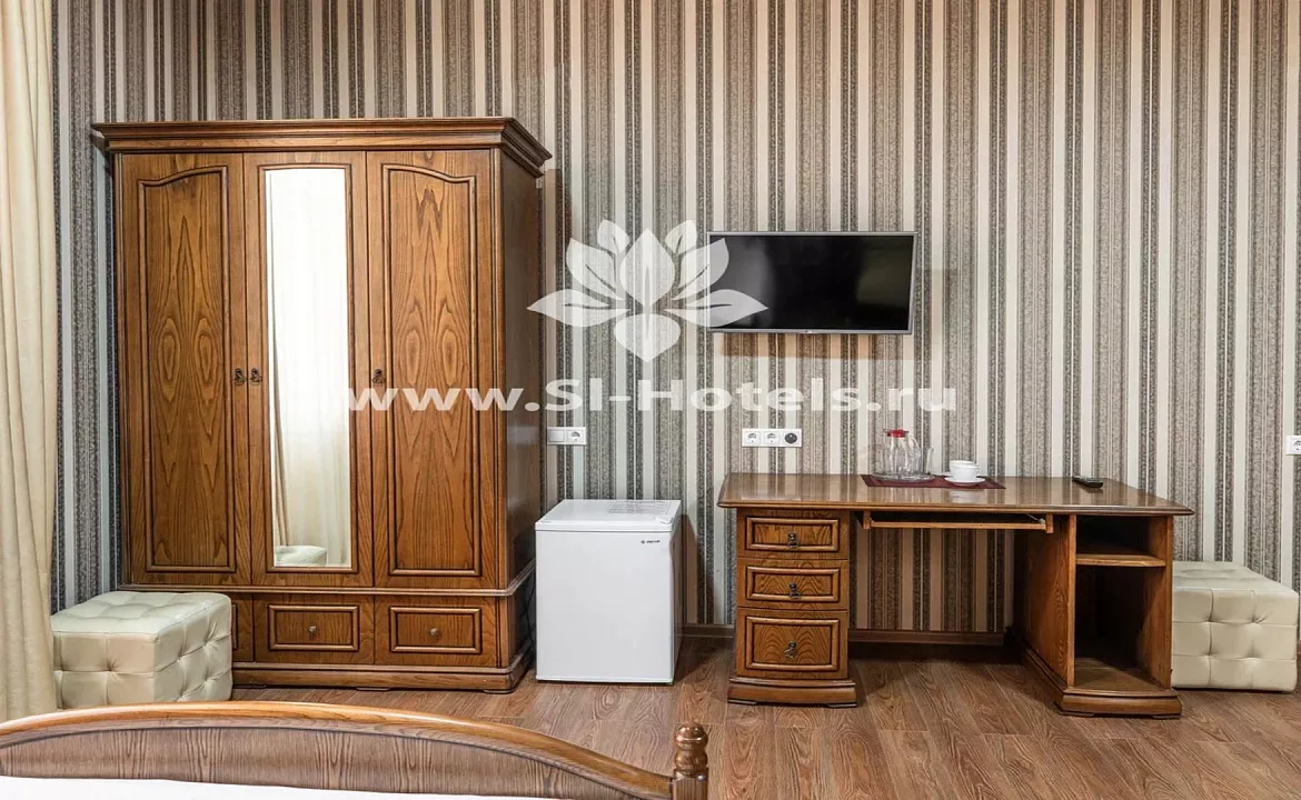 Стандарт с балконом. Гостевой дом Солнечный - Дагомыс. Дагомыс