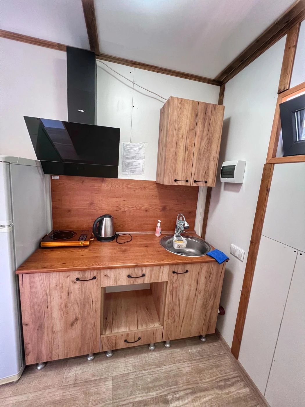 . База отдыха  Чайка 1 . Бухта Инал . База отдыха  Чайка 1 . Бухта Инал