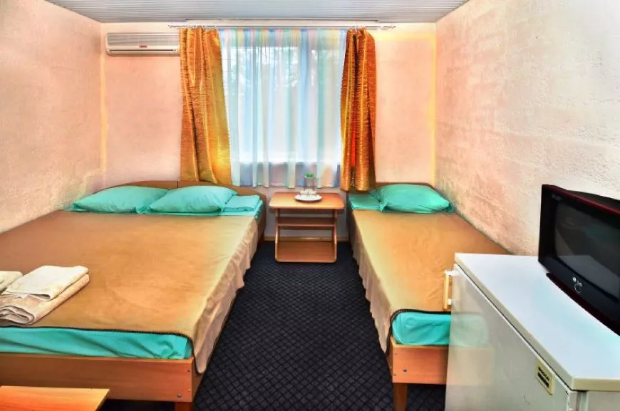 3-МЕСТНЫЙ НОМЕР. Вилла "Сантурина". Саки