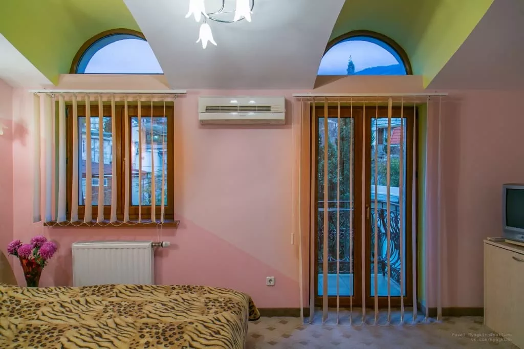 №7 Standard, Balcony Room, DBL (double). Гостиница Аквилон. Алупка