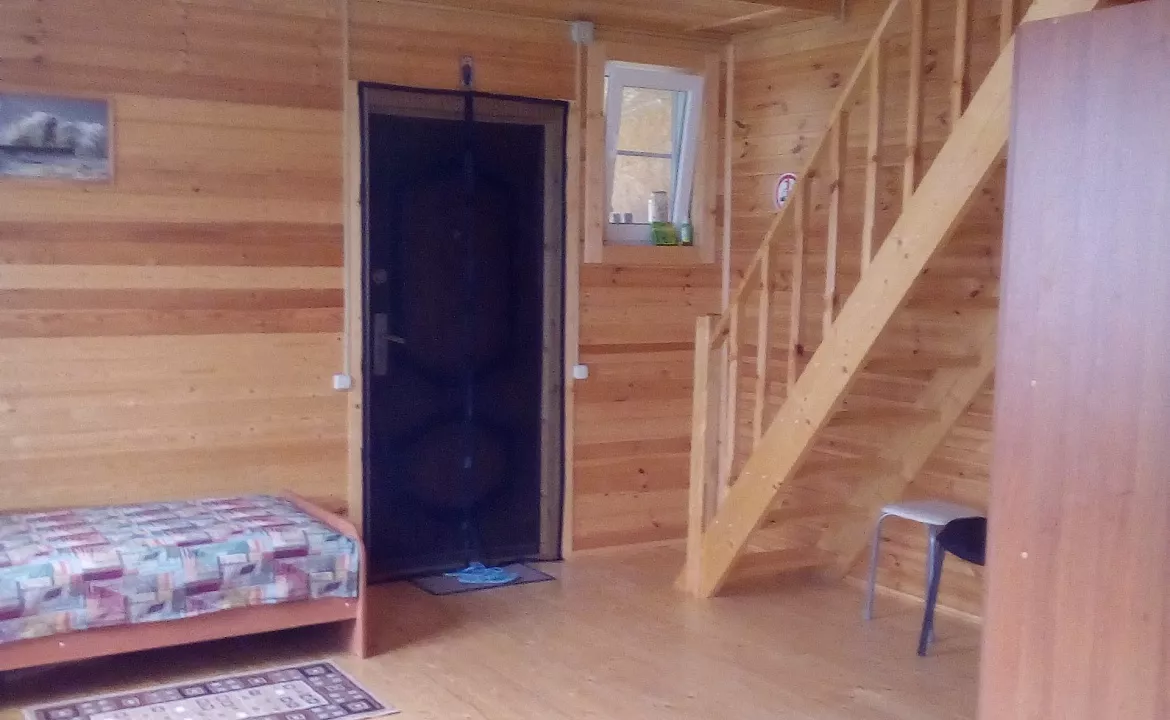 1/2 коттеджа. Коттедж "МОРСКОЙ БРИЗ". Голубицкая