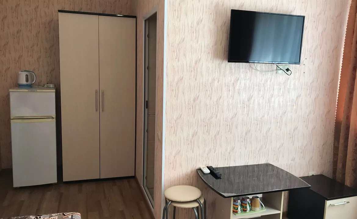 3х местный номер «Стандарт».. Гостевой дом "Виктория". Лазаревское 3х местный номер «Стандарт».. Гостевой дом "Виктория". Лазаревское