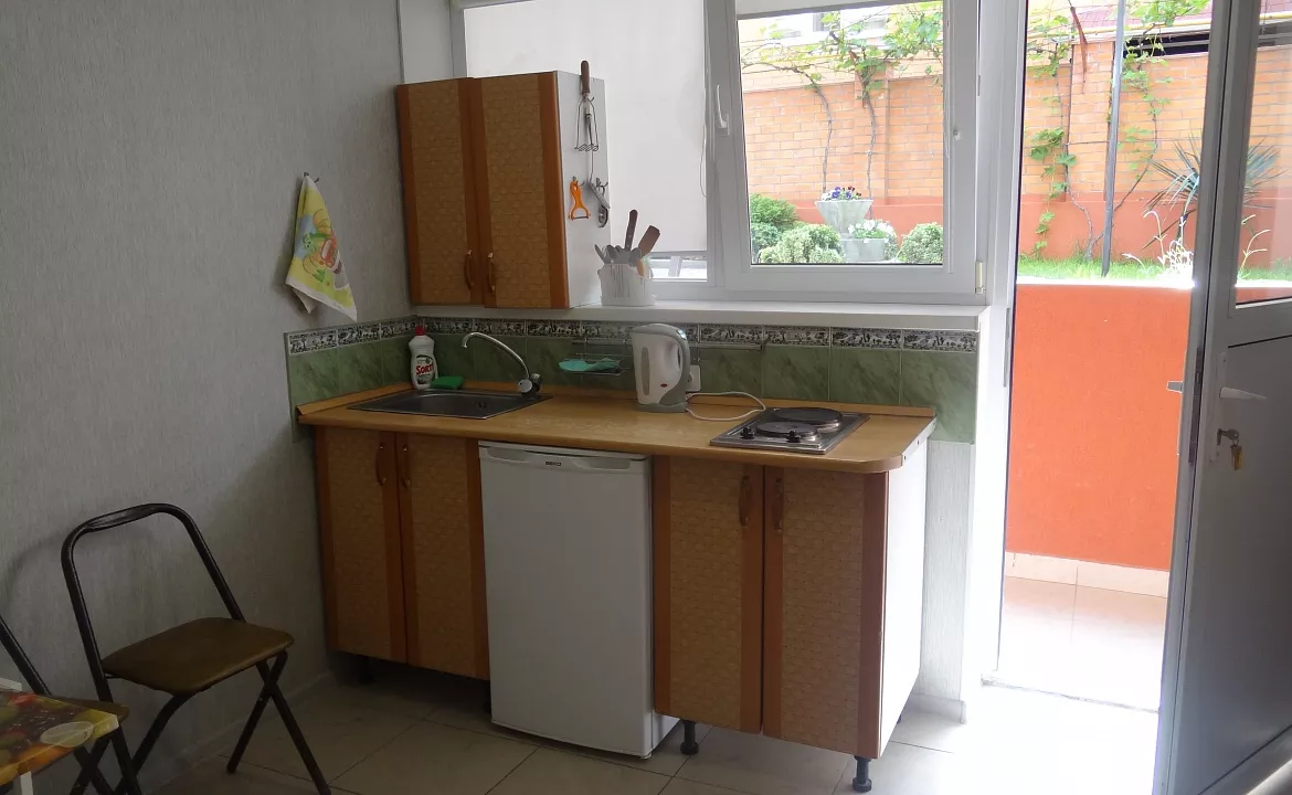 Комнаты  семейные с кухнями . Гостевой дом "Натали" - Геленджик. Геленджик