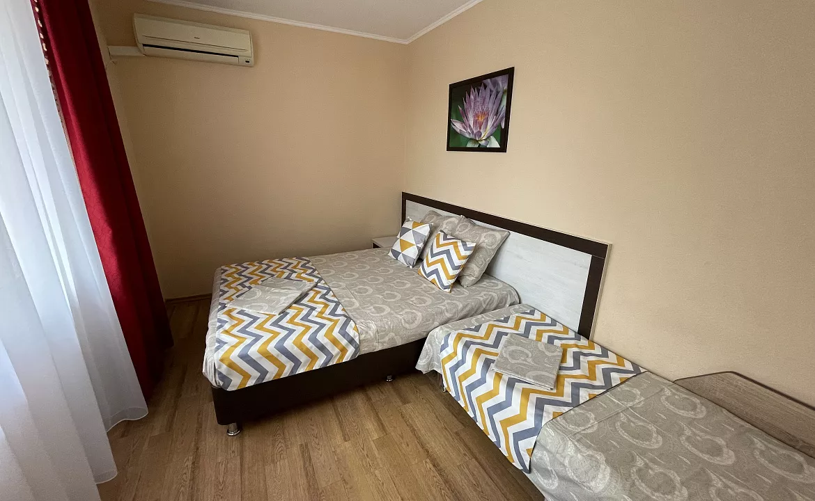 Однокомнатная квартира с кухней на 2 этаже. Гостевой дом "Виктория". Лазаревское Однокомнатная квартира с кухней на 2 этаже. Гостевой дом "Виктория". Лазаревское