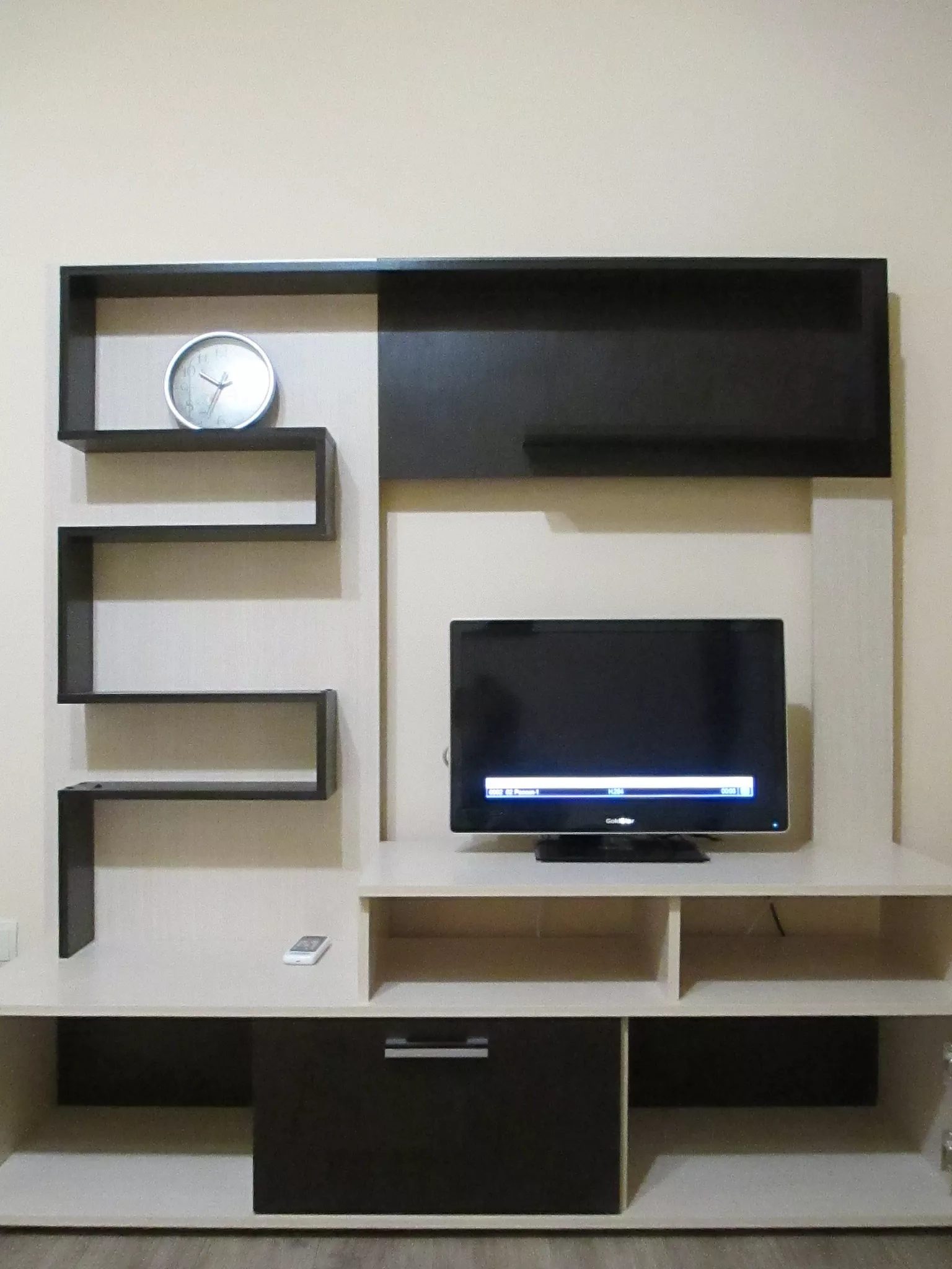 . Квартира в многоквартирном доме 1-комн. квартира в центре Сочи. Сочи