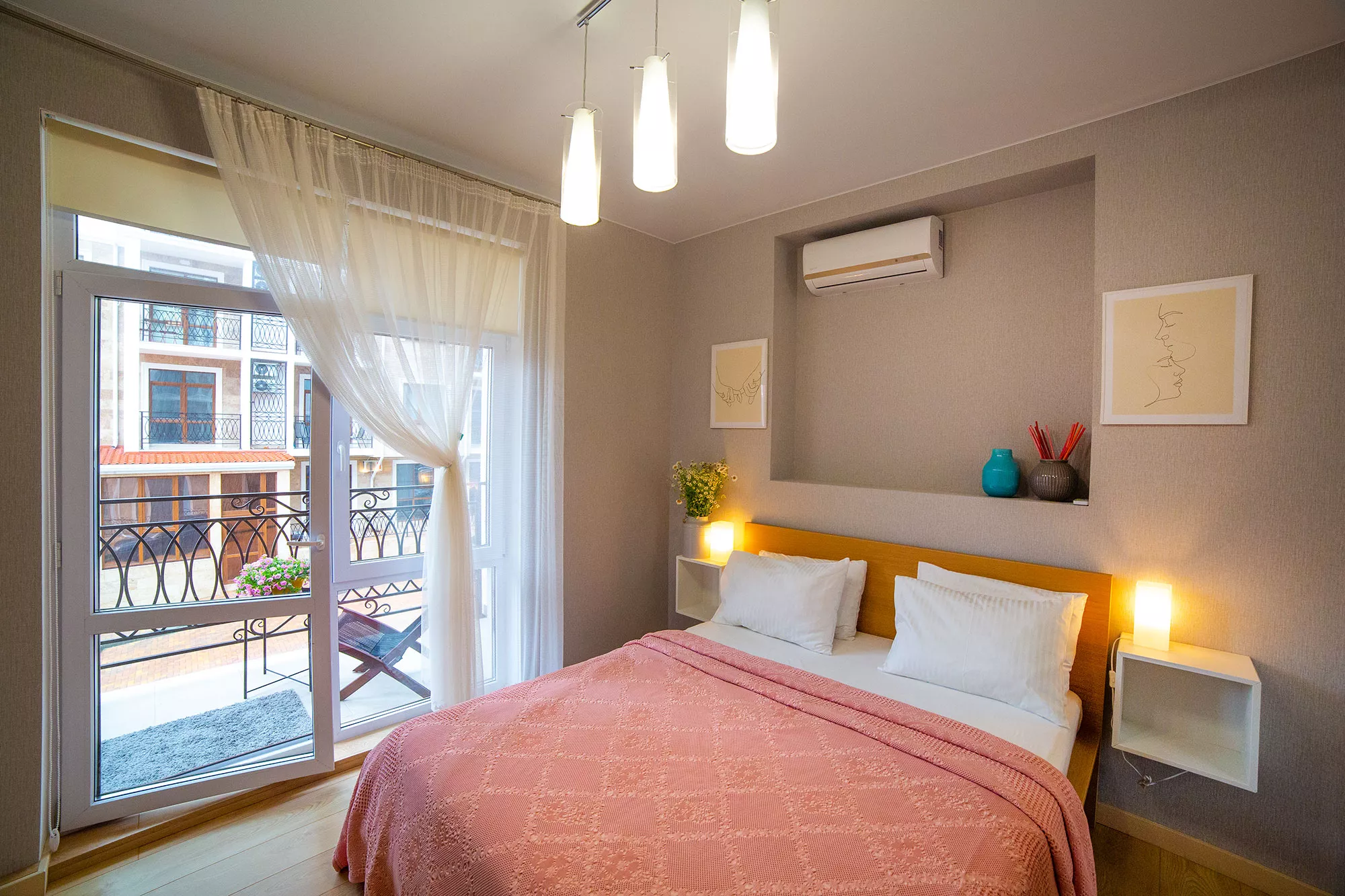 . Гостевой комплекс Апартаменты Скандинавия ЖК Изумрудный город. Геленджик