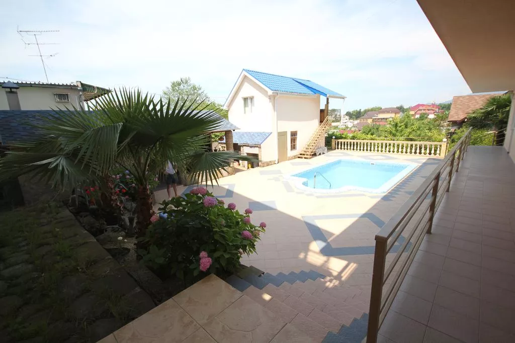 . Гостевой дом "Рай" . Адлер