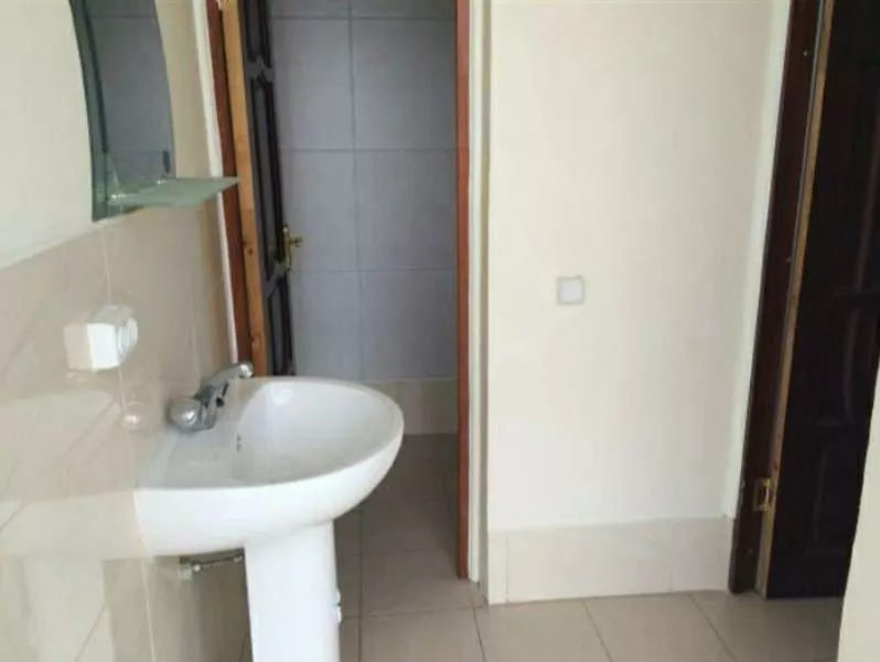 . Гостевой дом Фаворит . Сухум