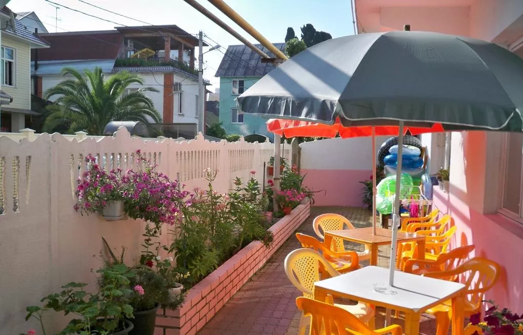 . Гостиница "Кристина"- Адлер. Адлер