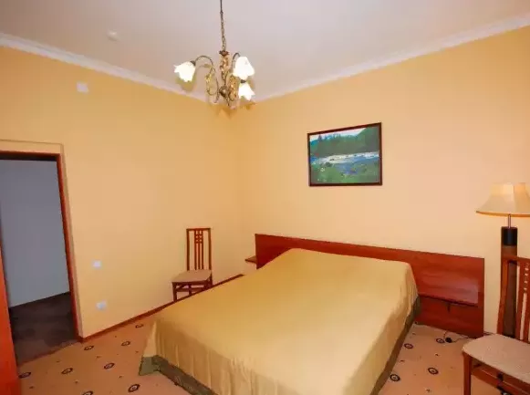 «Люкс-Студия» 1-комнатный. Отель «Националь». Домбай-гостиницы