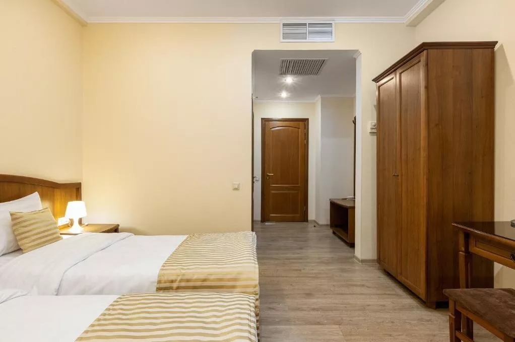 . Отель Тройка. Красная Поляна