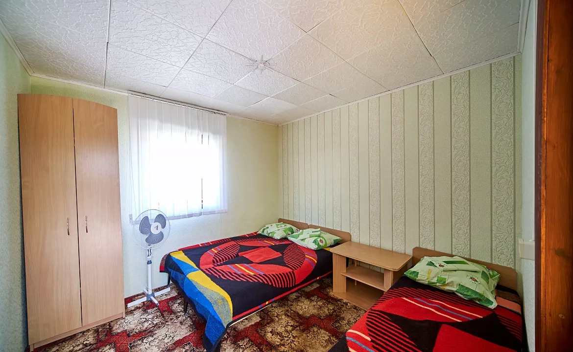 Дом эконом класса. Гостевой дом «Парадиз». Симферополь