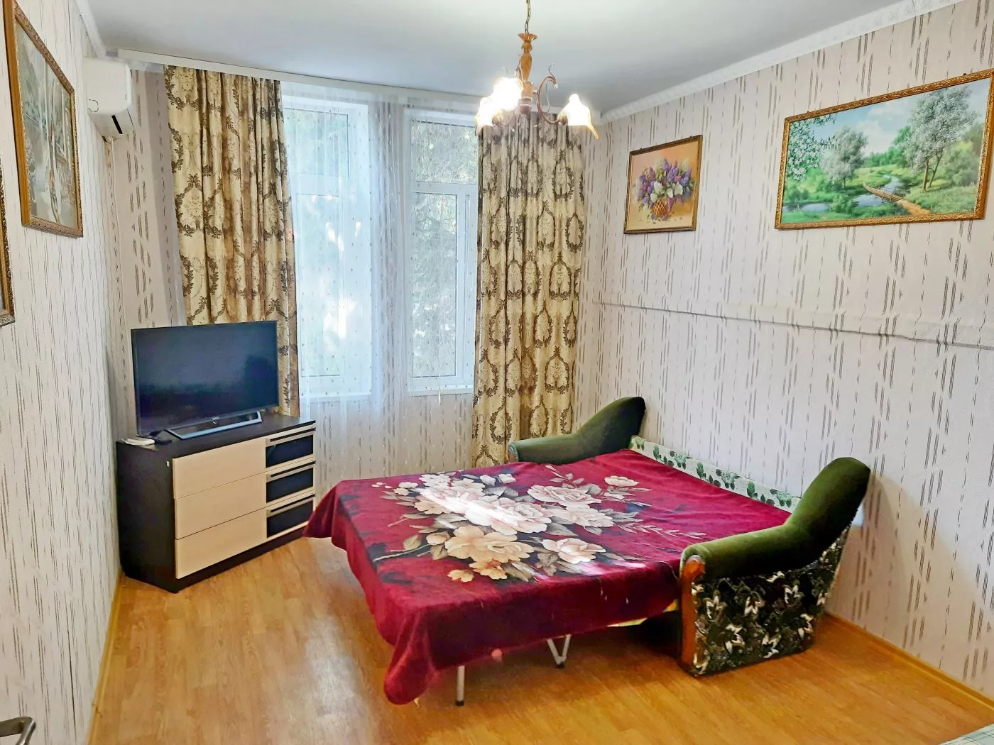 . Квартира на ул Ленина 1+трансфер. Алушта