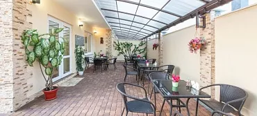 Гостиница "Flores"