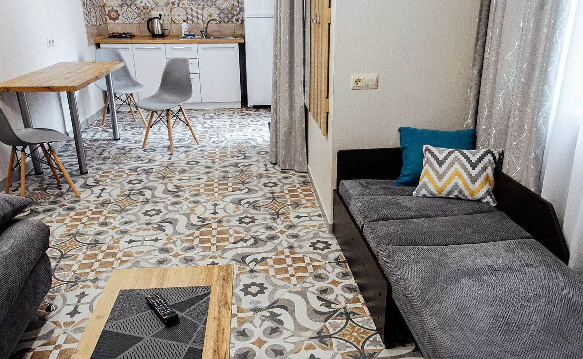 Апартаменты Люкс. Апарт-отель “Planeta MOV”. Адлер