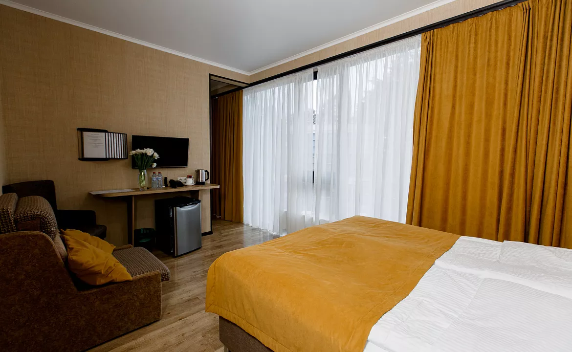 Делюкс. Отель "Времена года". Адлер