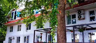 Отель "Уральские Самоцветы" 