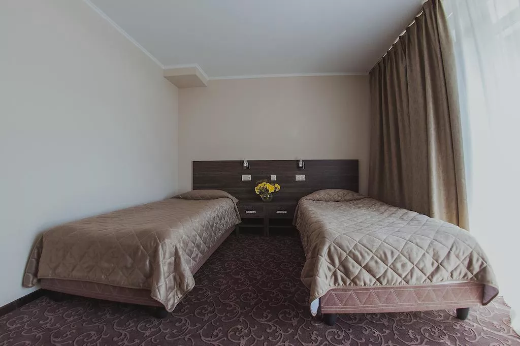 . Гостевой комплекс Спортивный "Юность". Адлер