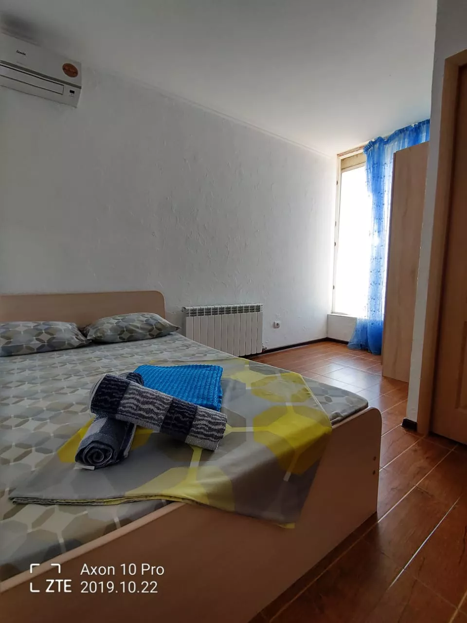 . Эллинг Кипарис . Лоо