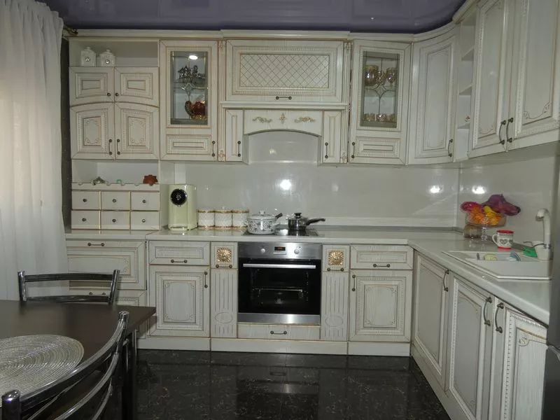 3х-комнатная квартира. Квартира в многоквартирном доме Квартира Абазгаа 59/1 . Гагра