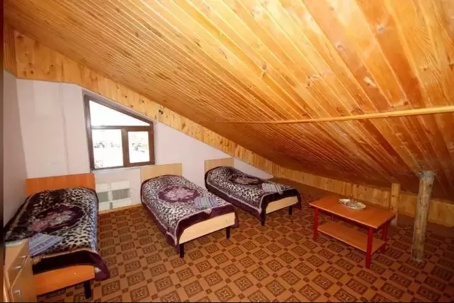 3-х местный (мансарда). Отель «Эсен». Эльбрус - гостиницы 3-х местный (мансарда). Отель «Эсен». Эльбрус - гостиницы