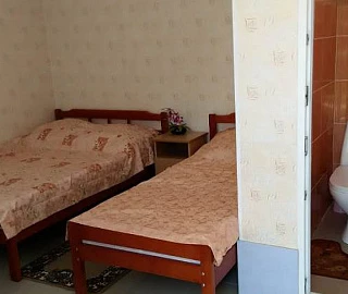 2-х местный эконом. Частный сектор "У Галины" - Совет-Квадже. 2-х местный эконом. Частный сектор "У Галины" - Совет-Квадже.