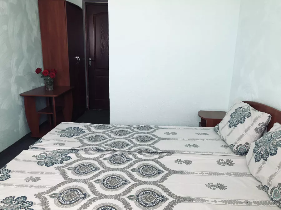 1-комнатный 2-местный номер с кондиционером. Гостиница «Рояль». Симферополь