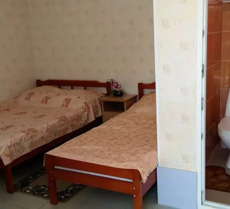 2-х местный эконом. Частный сектор "У Галины" - Совет-Квадже. Совет-Квадже